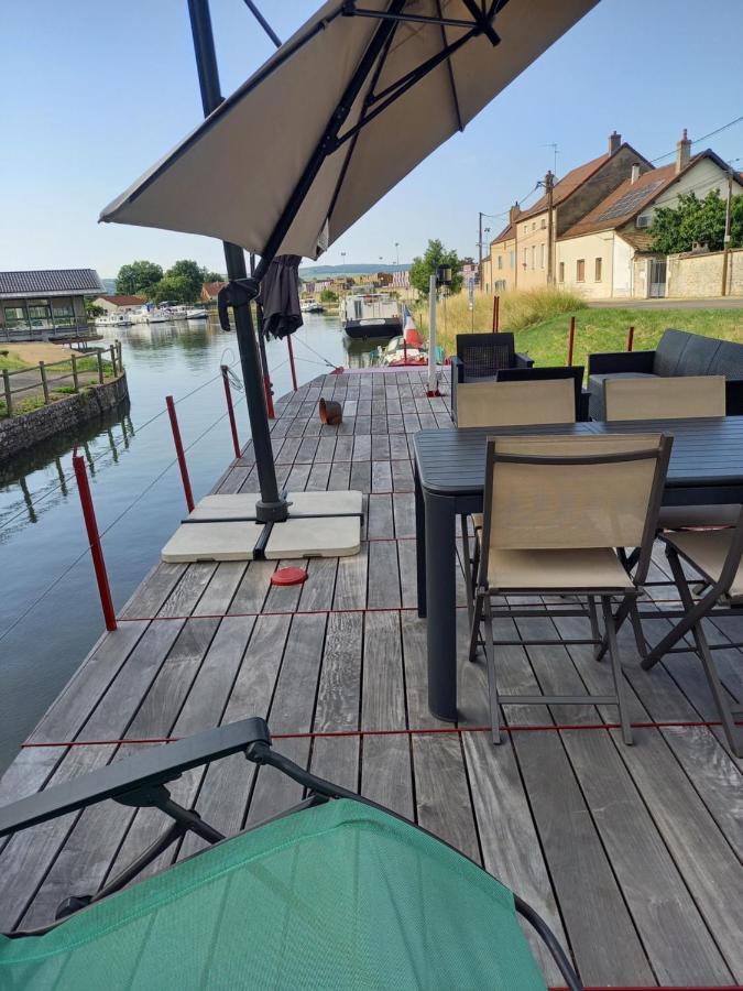 Les Amis D'Ulysse Hotell Chagny  Exteriör bild